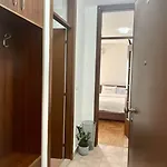 아파트 6 *